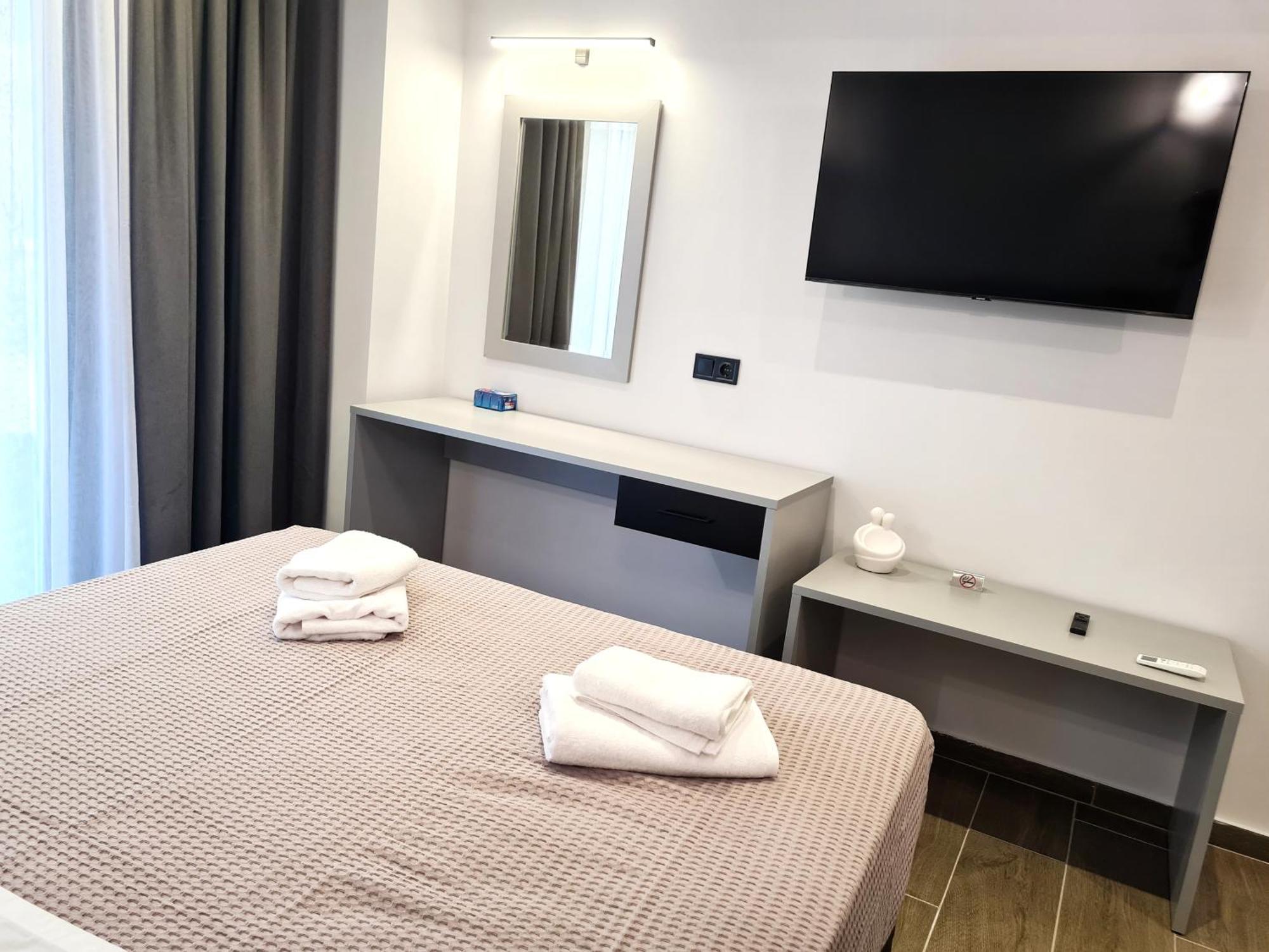 Agnanti-Apartments B Никити Екстериор снимка
