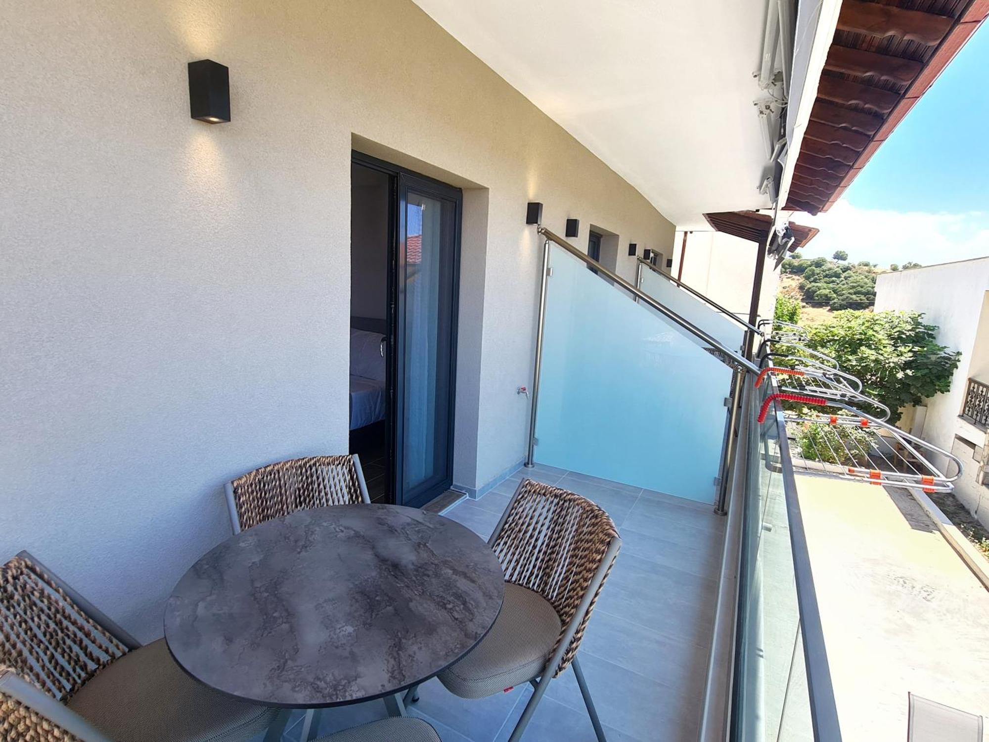 Agnanti-Apartments B Никити Екстериор снимка