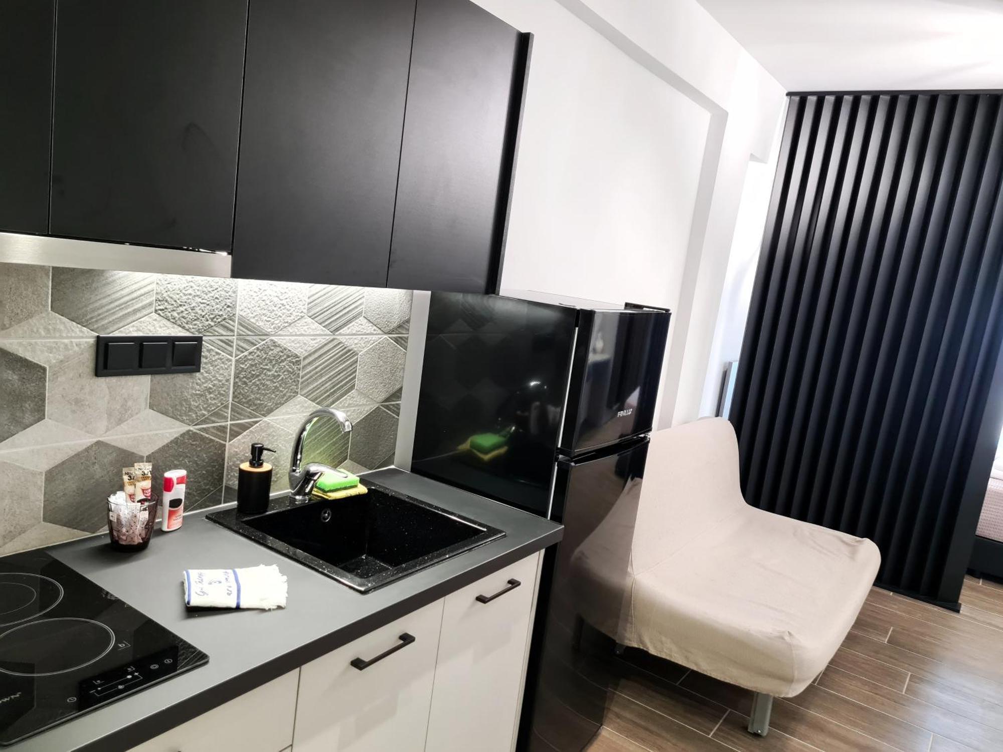 Agnanti-Apartments B Никити Екстериор снимка