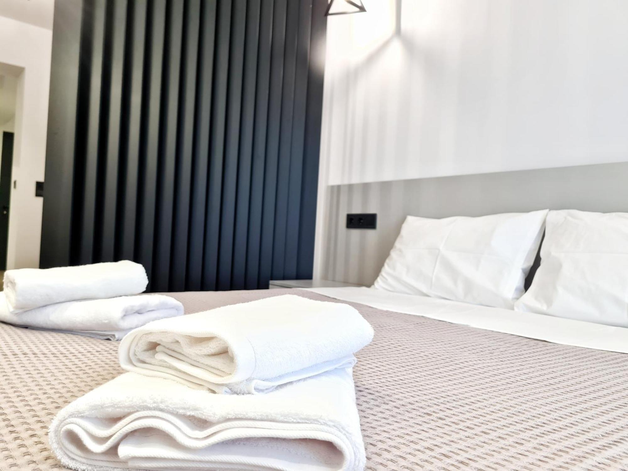 Agnanti-Apartments B Никити Екстериор снимка
