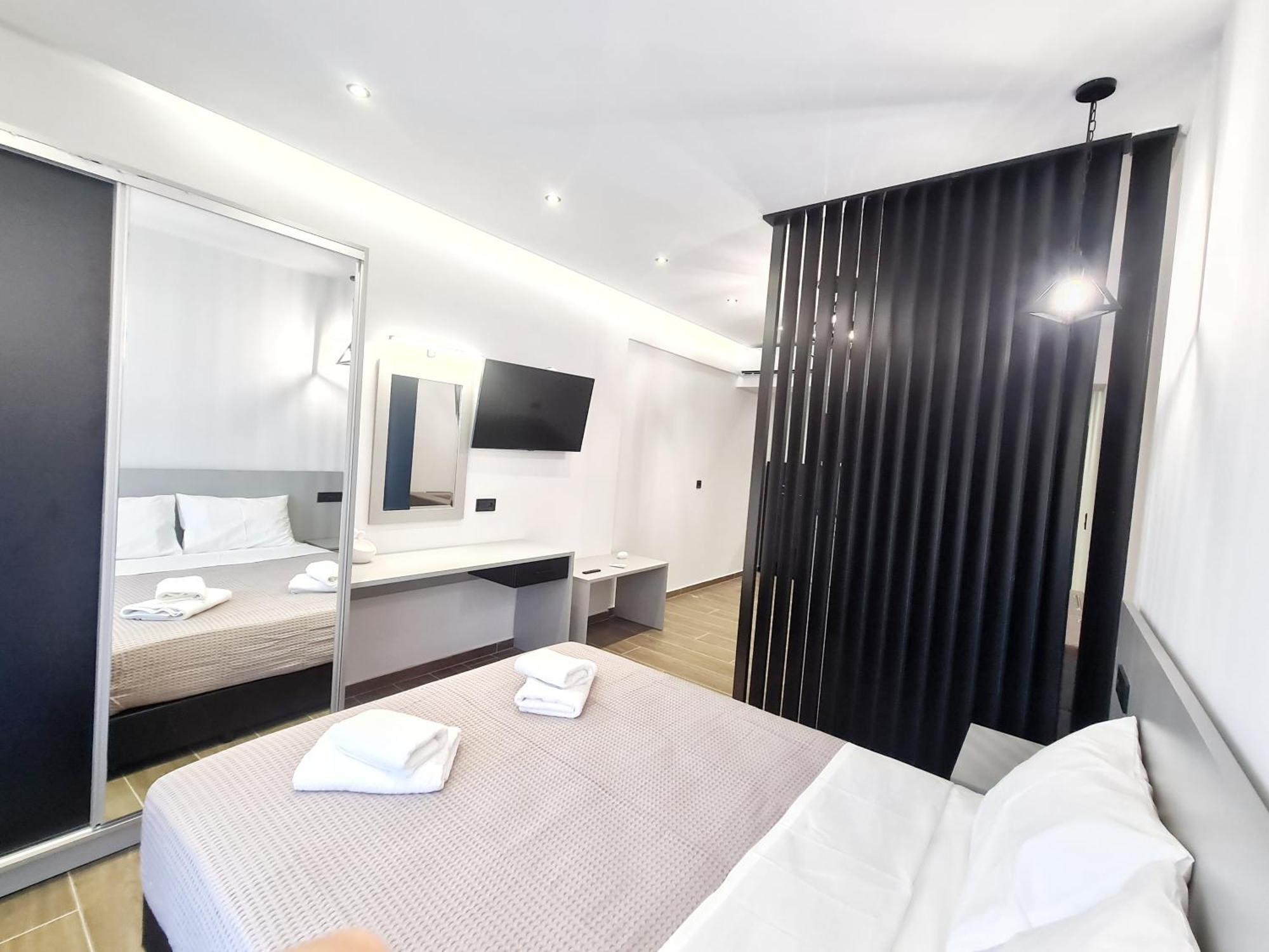 Agnanti-Apartments B Никити Екстериор снимка