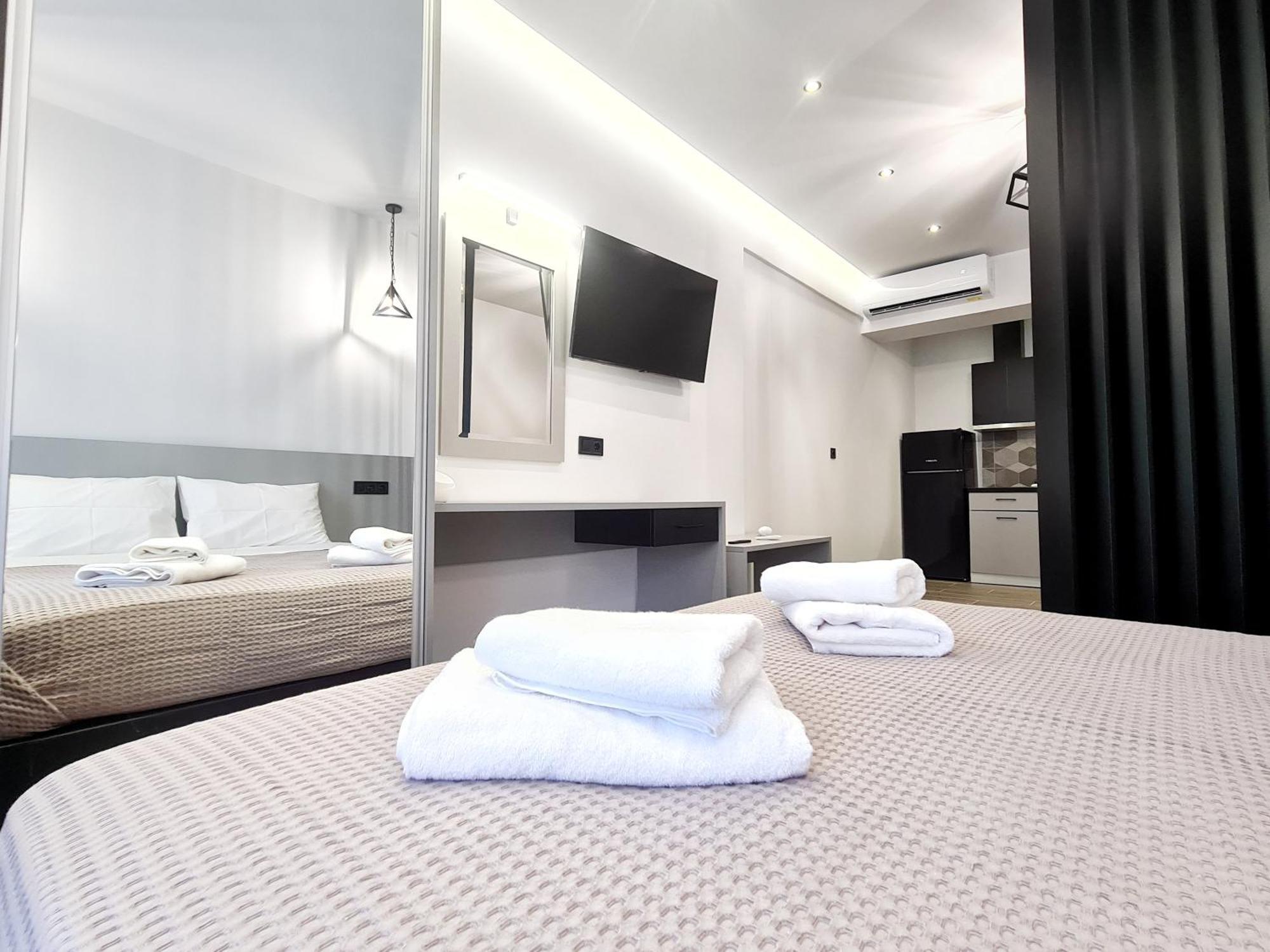 Agnanti-Apartments B Никити Екстериор снимка